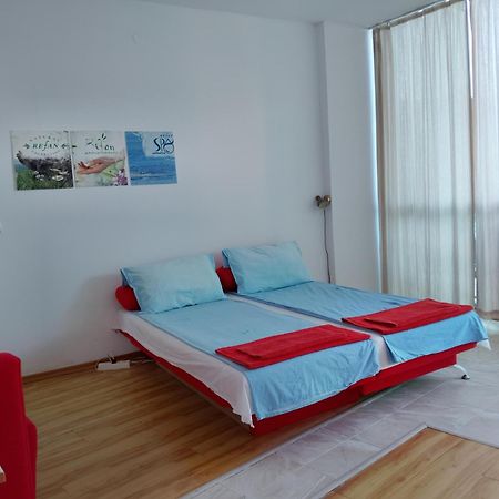 802, Spacy Apm With Sea View. 프리모르스코 외부 사진