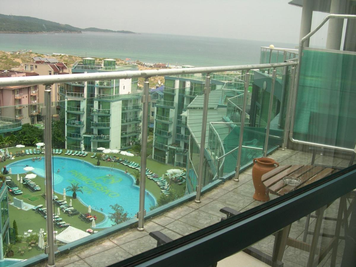 802, Spacy Apm With Sea View. 프리모르스코 외부 사진